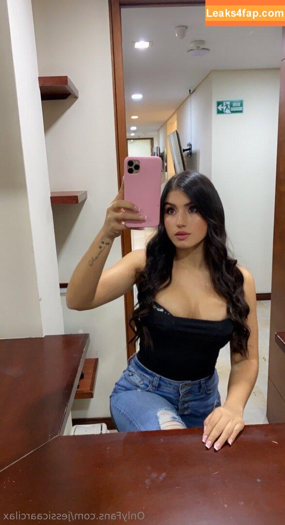 jessicaarcilax / jess_arcila leaked photo photo #0007