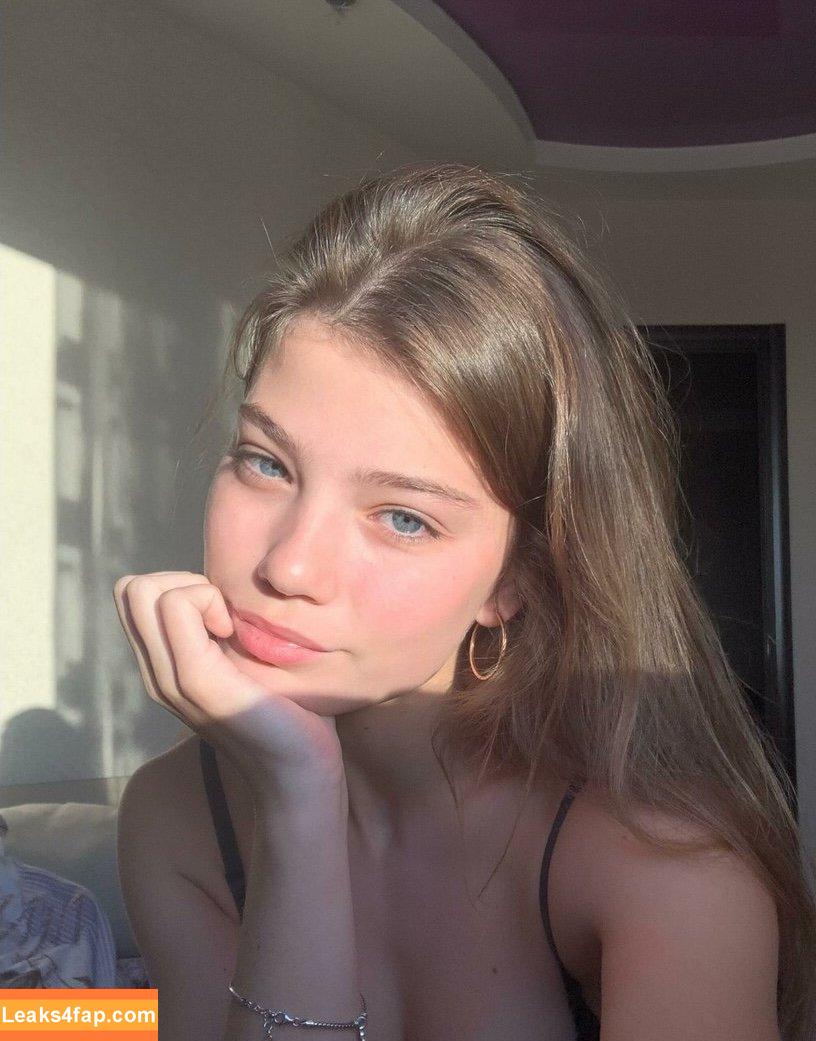 jessicamiller111 / https: leaked photo photo #0134