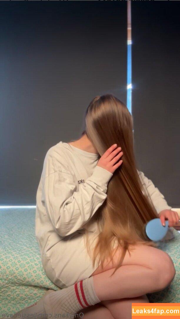 Jessie Cave / jessiecave leaked photo photo #0069