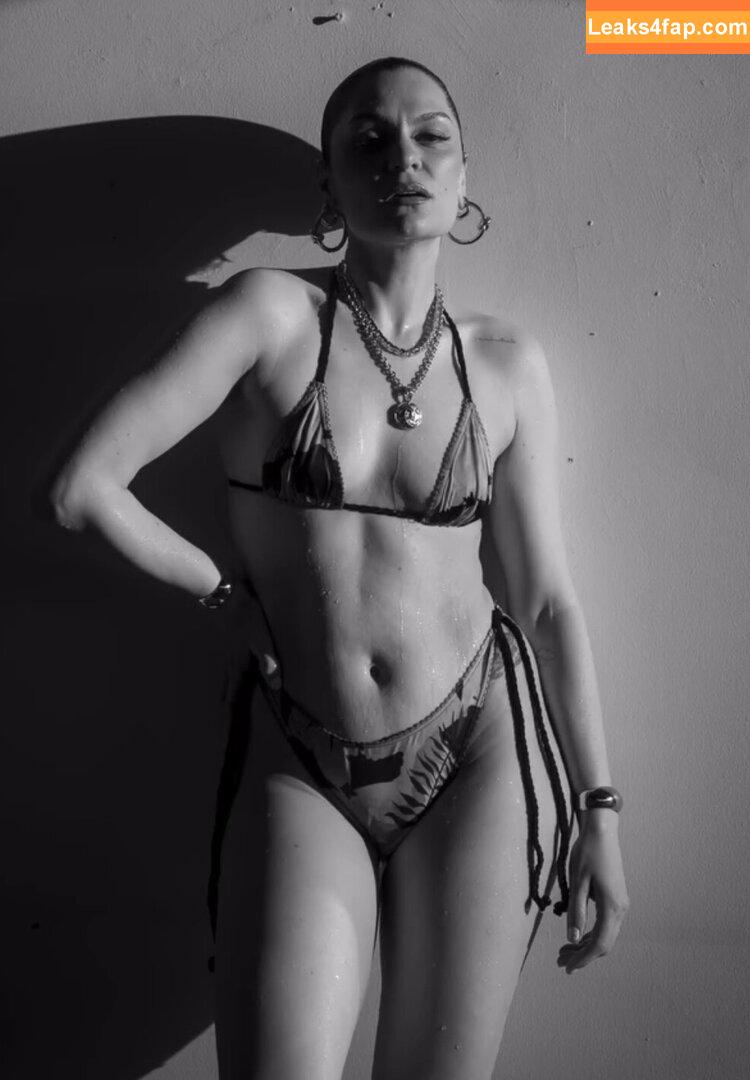 Jessie J / jessie-j / jessiej leaked photo photo #0234
