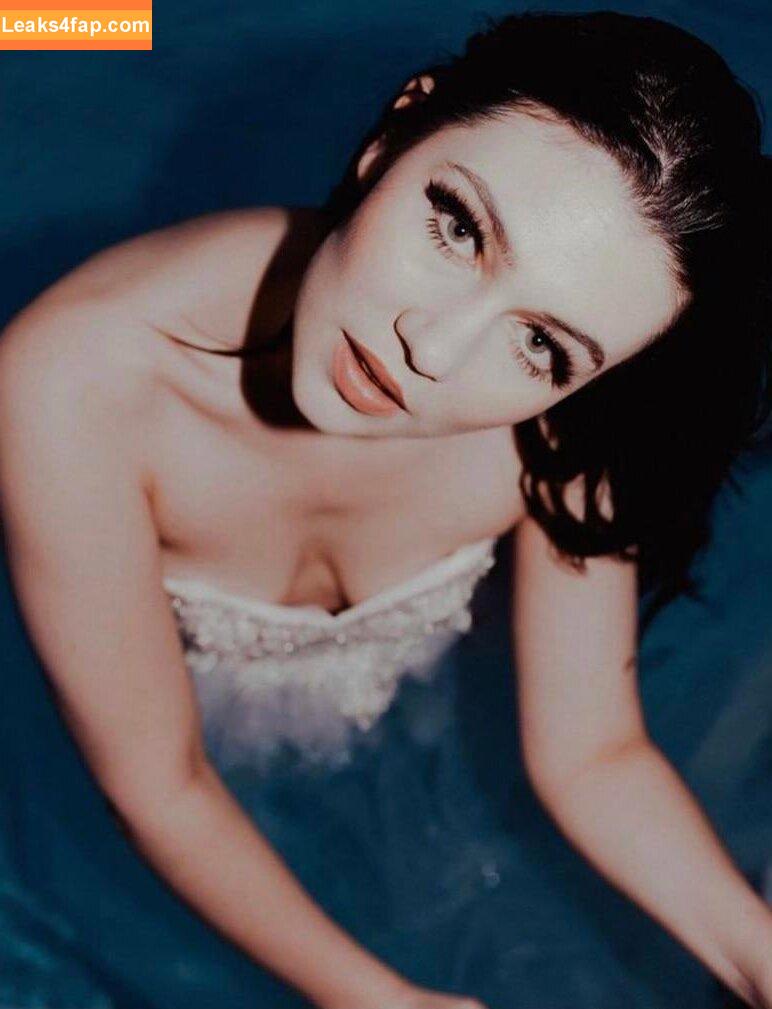 Jessie Paege / https: / jessiepaege leaked photo photo #0132