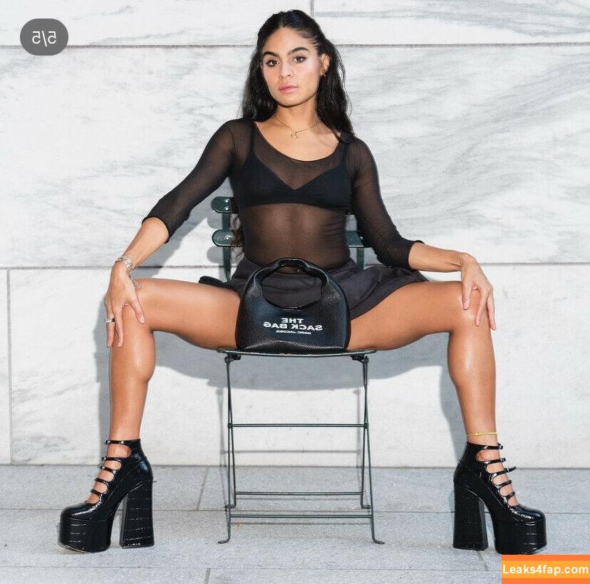 Jessie Reyez / jessie.reyes21 / jessiereyez leaked photo photo #0017