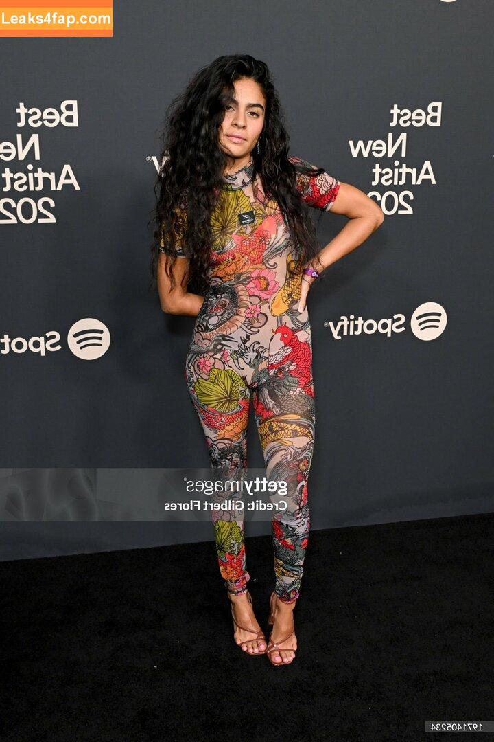 Jessie Reyez / jessie.reyes21 / jessiereyez leaked photo photo #0039