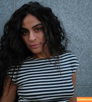 Jessie Reyez фото #0019