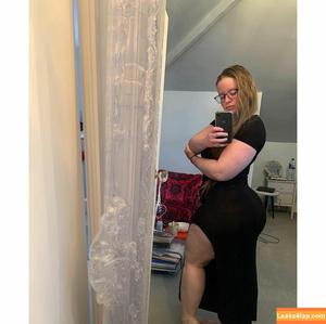 Jessie Taglight photo #0026