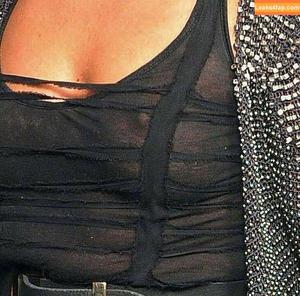 Jessie Wallace photo #0004