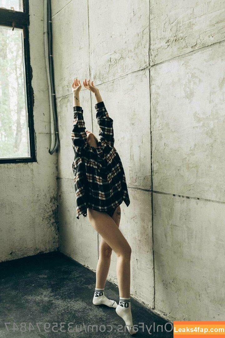 jessy_nanny / jessi_nanny leaked photo photo #0024