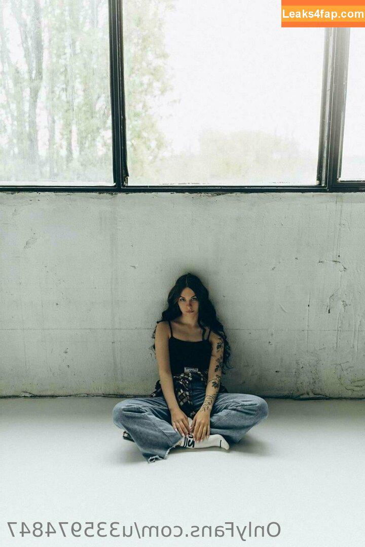 jessy_nanny / jessi_nanny leaked photo photo #0033