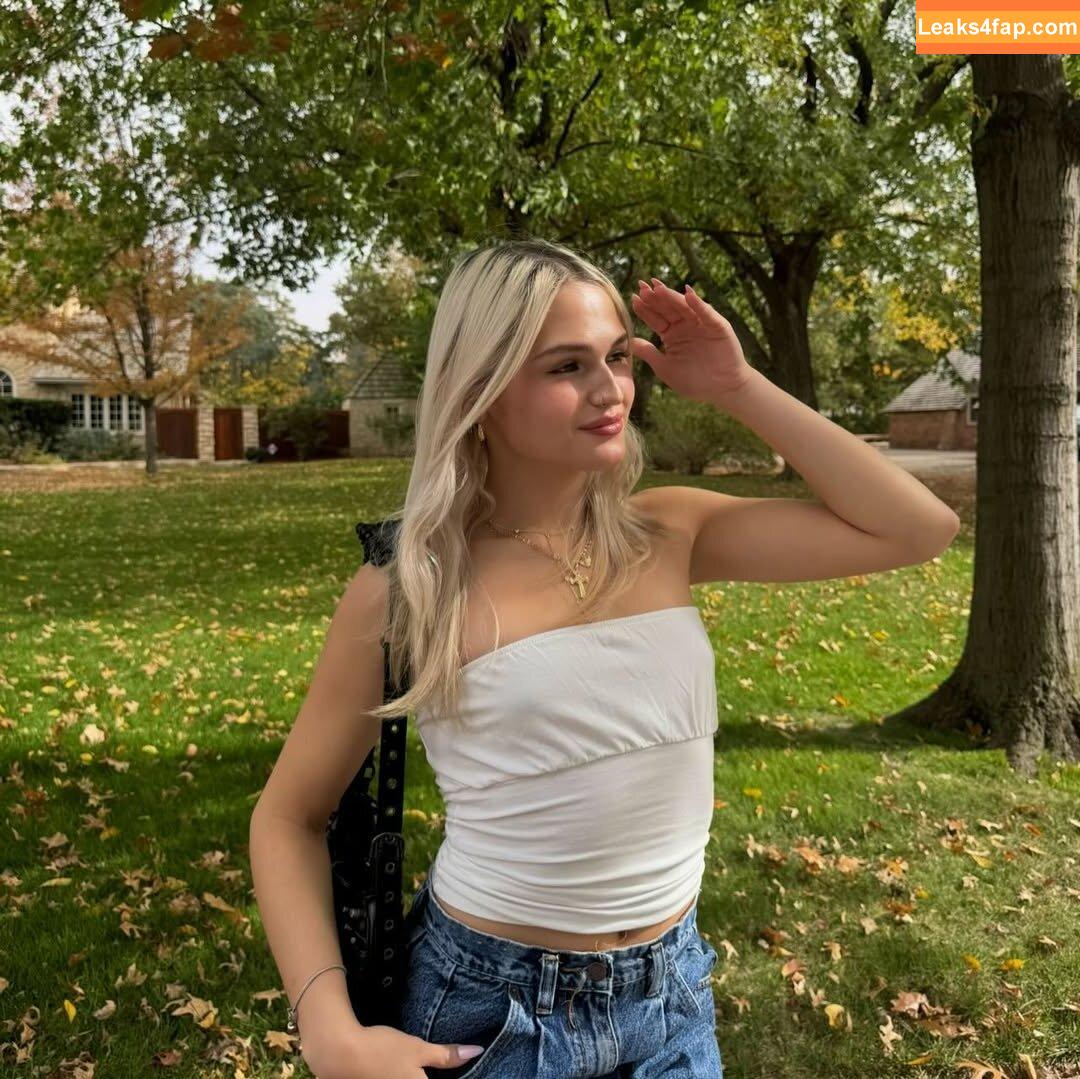 Jessy / https: / ts_jessyyy / tsjessyy leaked photo photo #0003