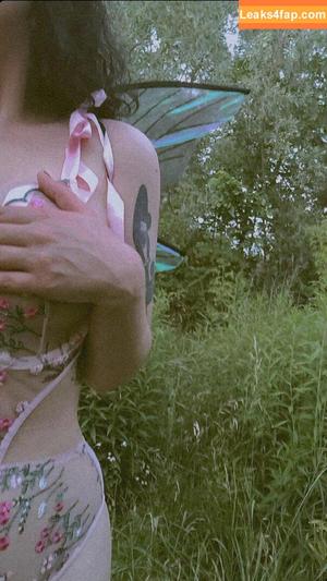 jestmismutno photo #0001