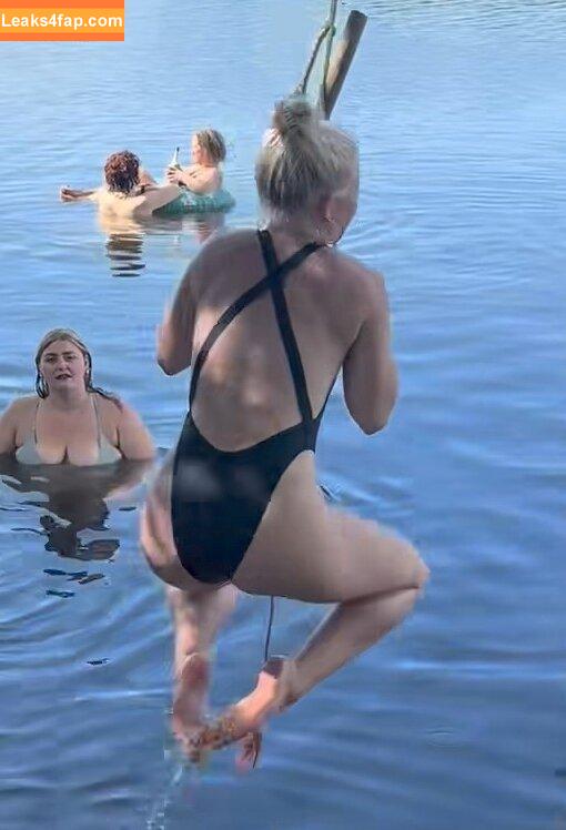 Jette Nietzard /  leaked photo photo #0039