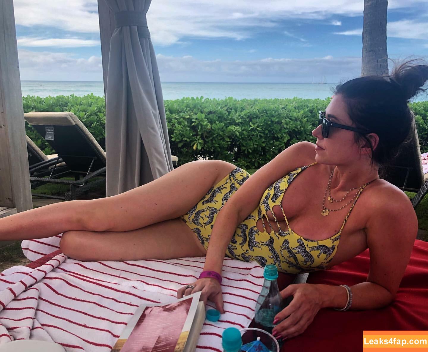 Jewel Staite / JewelStaite leaked photo photo #0036