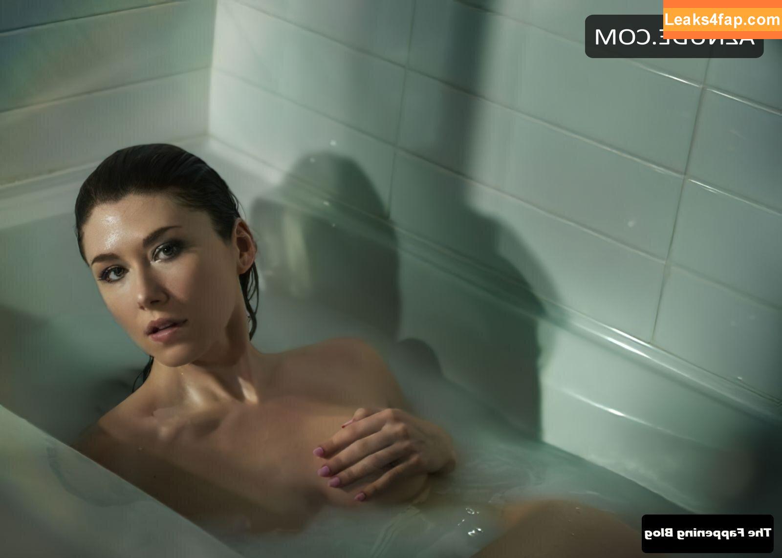 Jewel Staite / JewelStaite leaked photo photo #0464