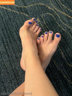 jewelsfeetandtoes photo #0010