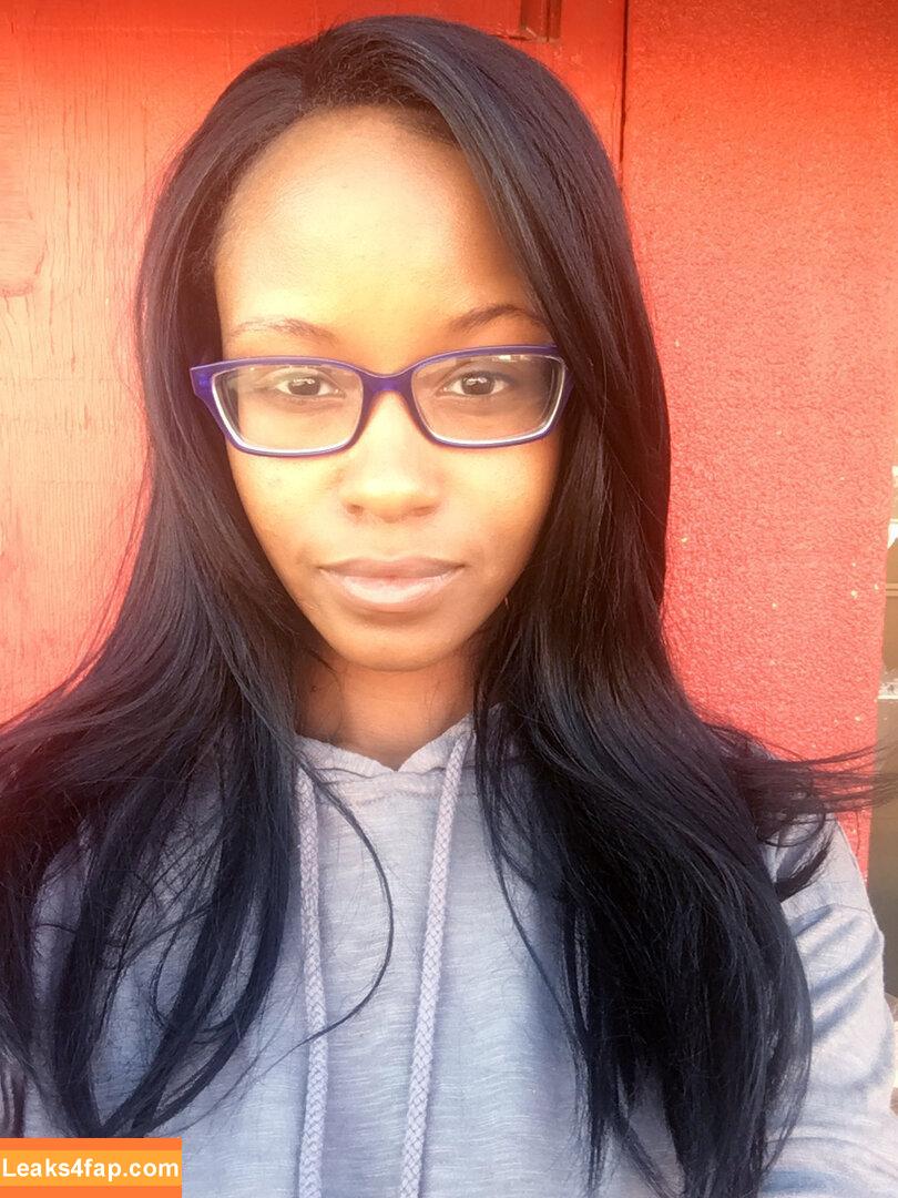 jezabelvisser / jezabelvessir_finest leaked photo photo #0017