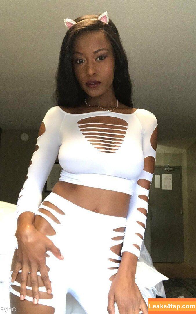 jezabelvisser / jezabelvessir_finest leaked photo photo #0134