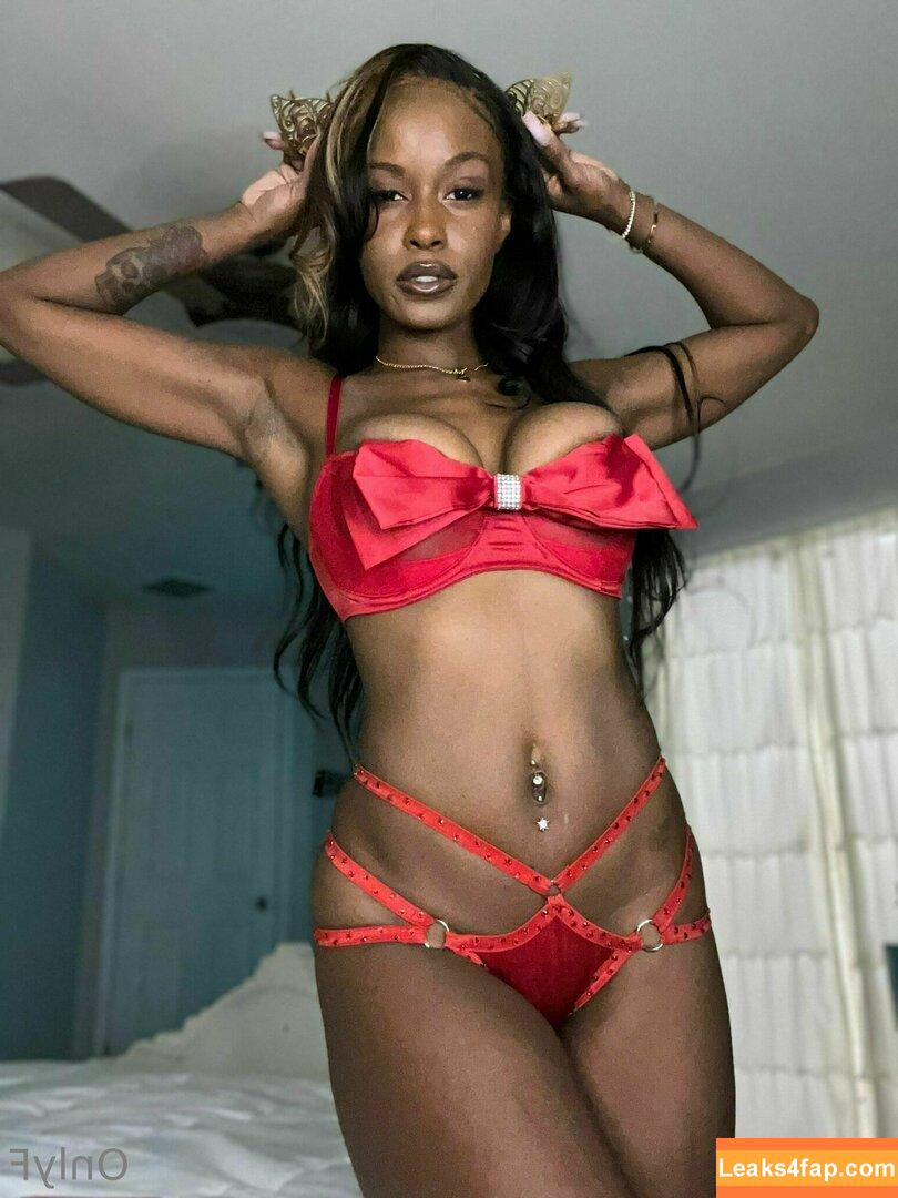 jezabelvisser / jezabelvessir_finest leaked photo photo #0222