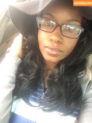 jezabelvisser photo #0021