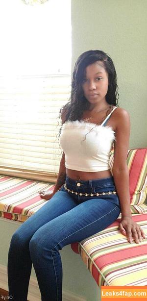 jezabelvisser photo #0029