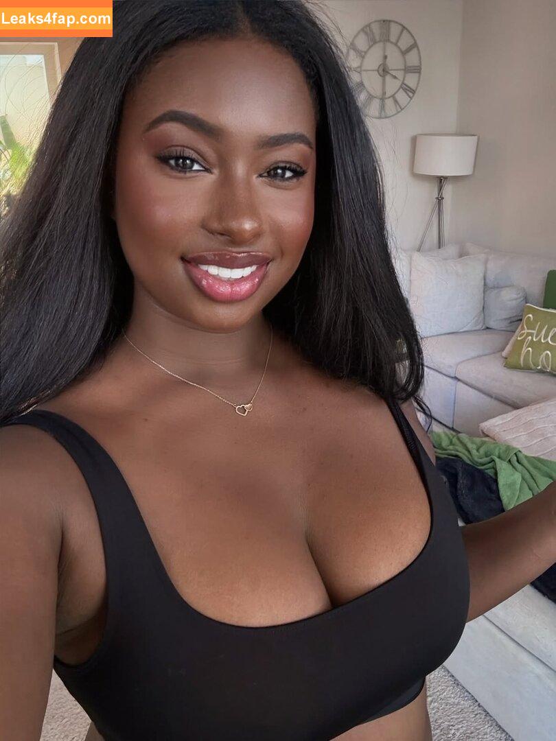 jharionne /  leaked photo photo #0008