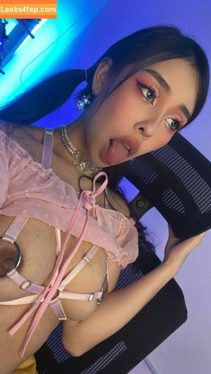 Ji Hyun Uwu photo #0001