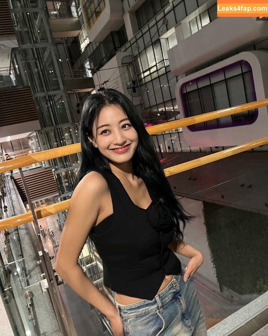 Jihyo / Park Ji-hyo / TWICE / _zyozyo / 박지효 leaked photo photo #0040