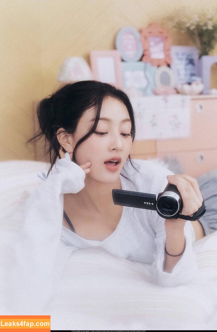 Jihyo / Park Ji-hyo / TWICE / _zyozyo / 박지효 слитое фото фото #0268