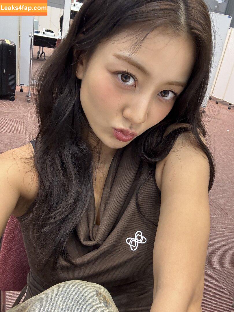 Jihyo / Park Ji-hyo / TWICE / _zyozyo / 박지효 слитое фото фото #0299