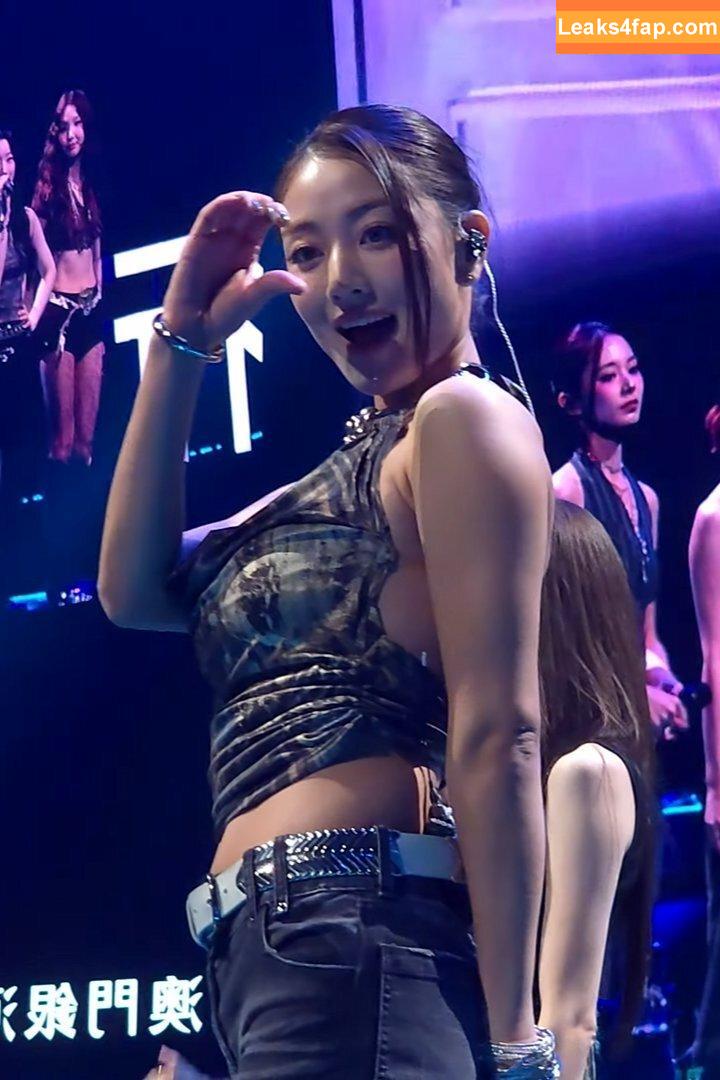 Jihyo / Park Ji-hyo / TWICE / _zyozyo / 박지효 слитое фото фото #0326