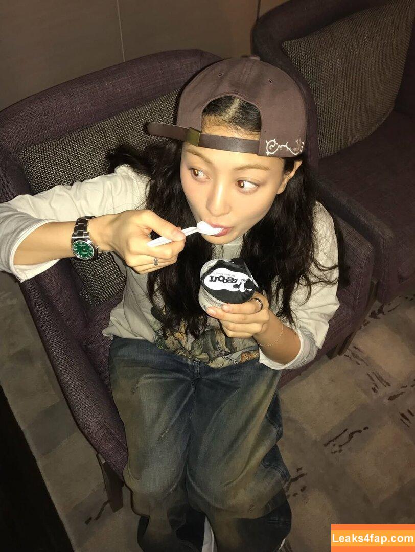 Jihyo / Park Ji-hyo / TWICE / _zyozyo / 박지효 leaked photo photo #0413