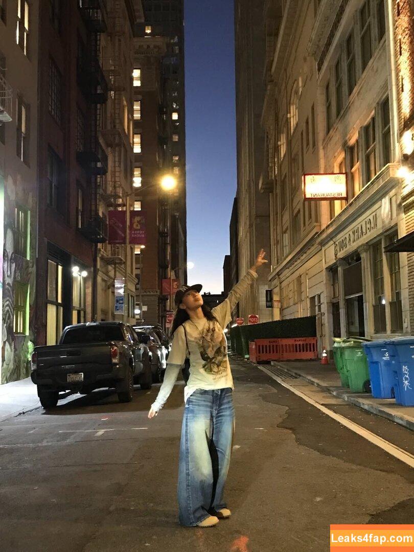 Jihyo / Park Ji-hyo / TWICE / _zyozyo / 박지효 leaked photo photo #0417