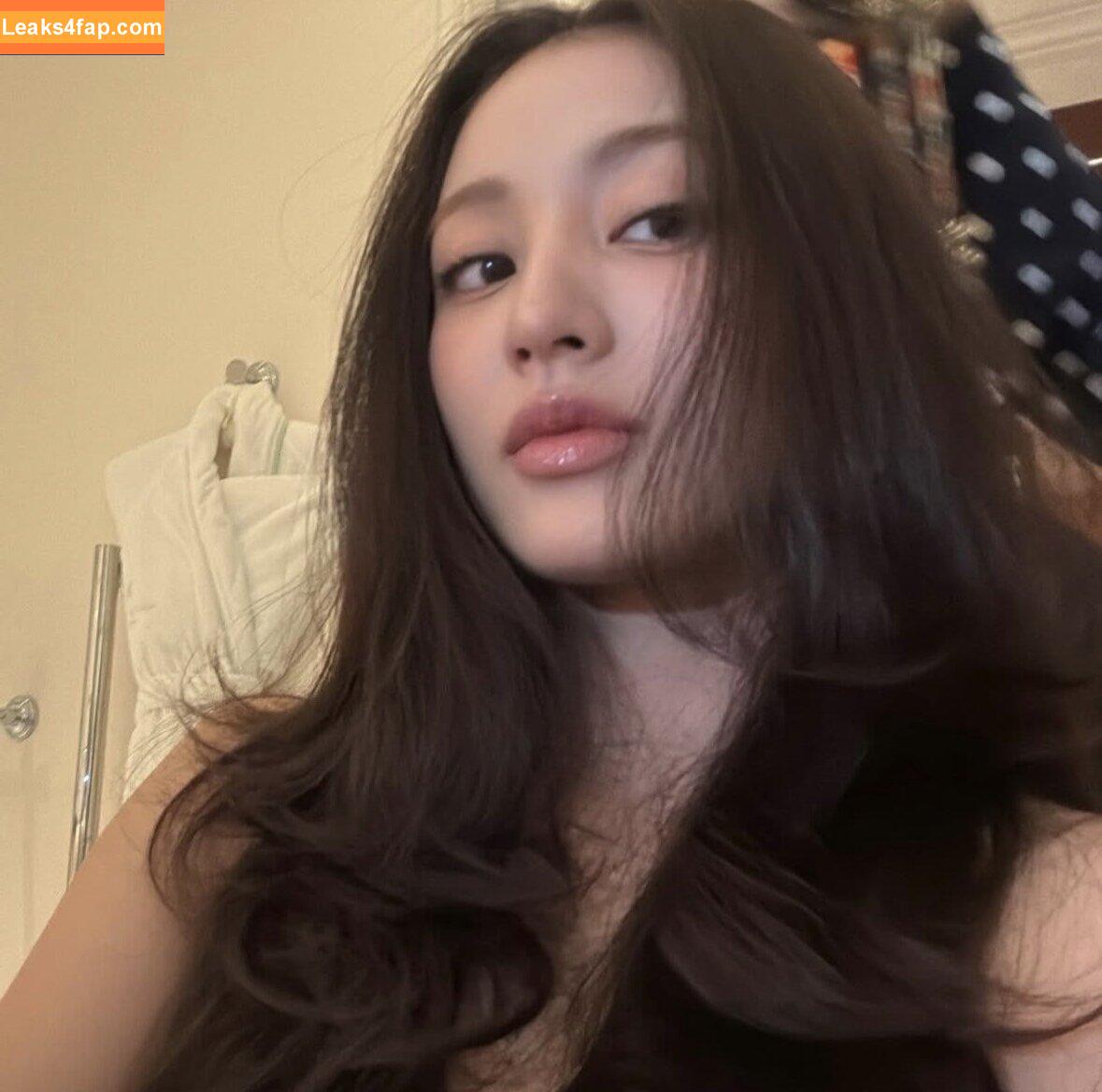 Jihyo / Park Ji-hyo / TWICE / _zyozyo / 박지효 leaked photo photo #0429