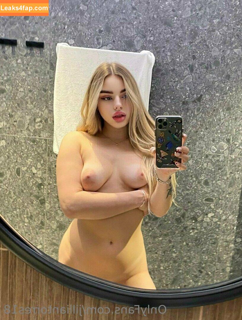 jilliantorres18 / jillianrae1801 leaked photo photo #0185