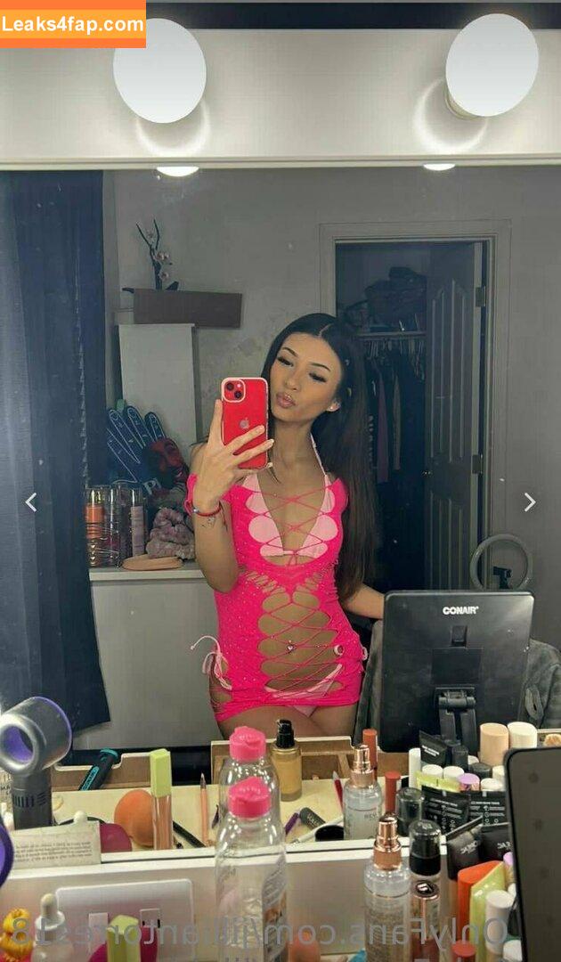 jilliantorres18 / jillianrae1801 leaked photo photo #0292