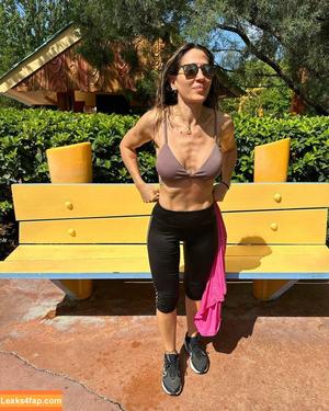 Jimena Baron photo #0022