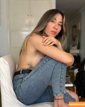 Jimena Baron photo #0031