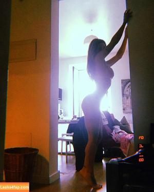 Jimena Baron photo #0140