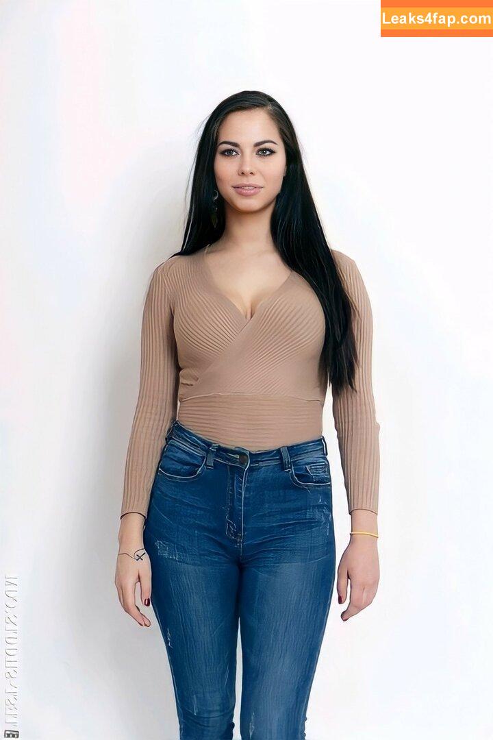 Jimena Sanchez / jimenasanchezmx / ximena.sanchez leaked photo photo #0356