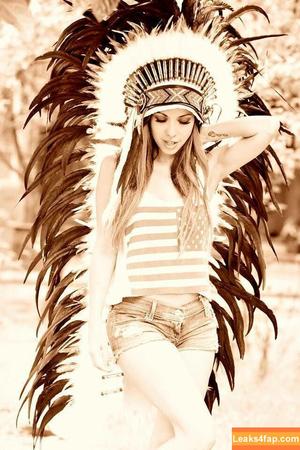 Jimena Sanchez photo #0032