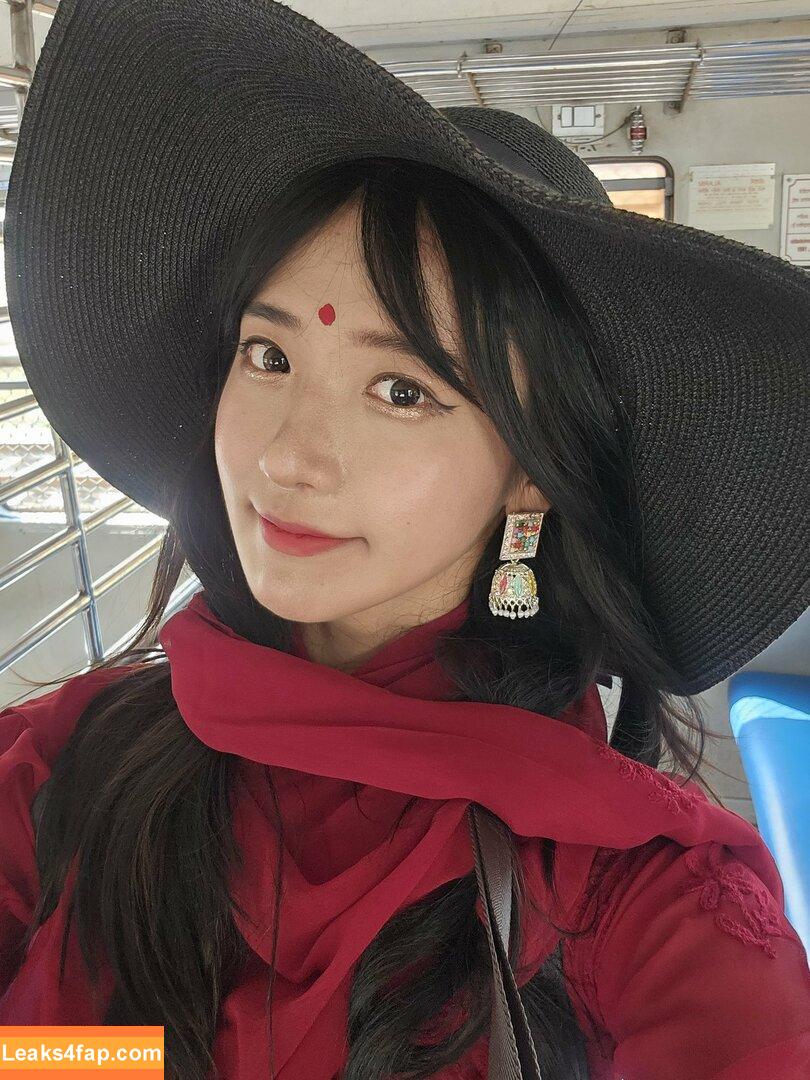 jinnytty / yyj0728 leaked photo photo #0225