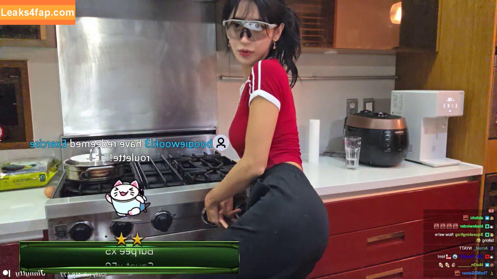 jinnytty / yyj0728 leaked photo photo #0579