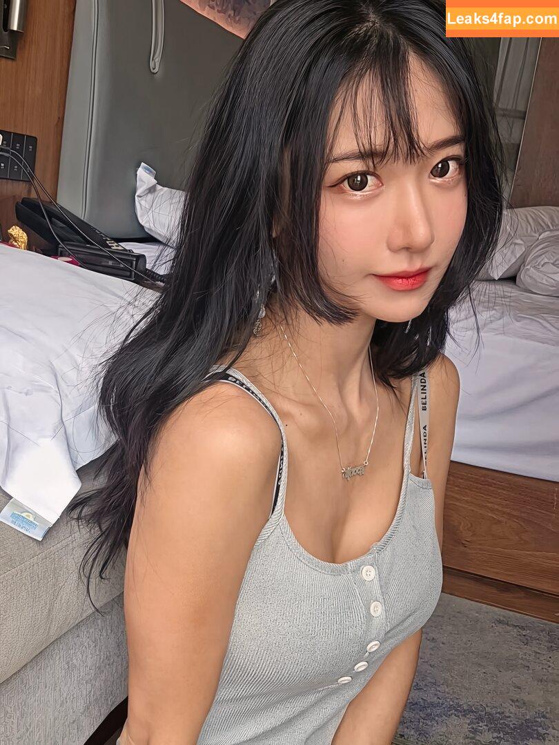 jinnytty / yyj0728 leaked photo photo #0624