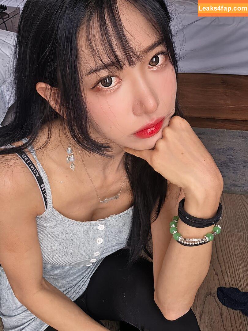 jinnytty / yyj0728 leaked photo photo #0625