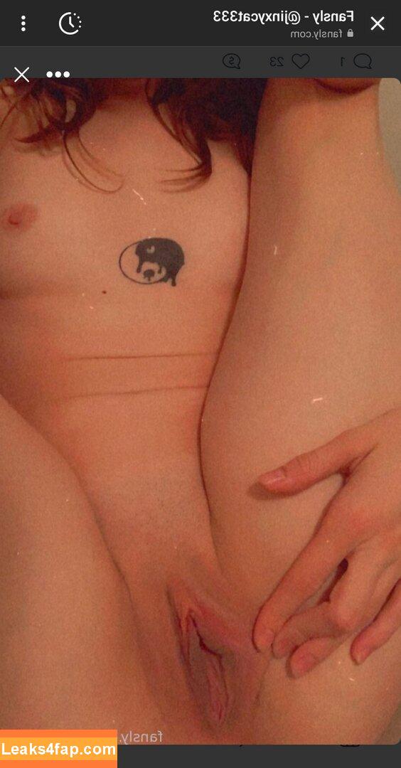 Jinxycat333 / jinxycat333.pt2 / jinxyxo leaked photo photo #0017