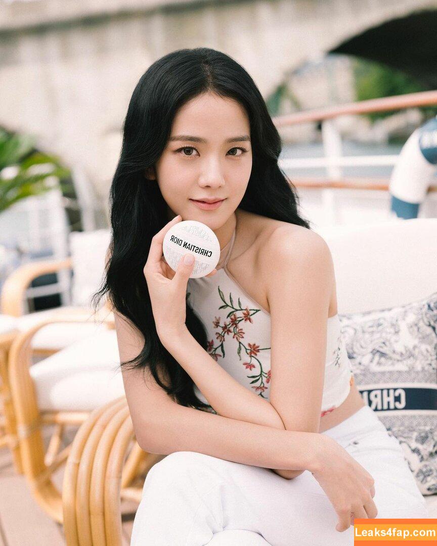 Jisoo / BLACKPINK / qenshizu / sooyaaa__ leaked photo photo #0308