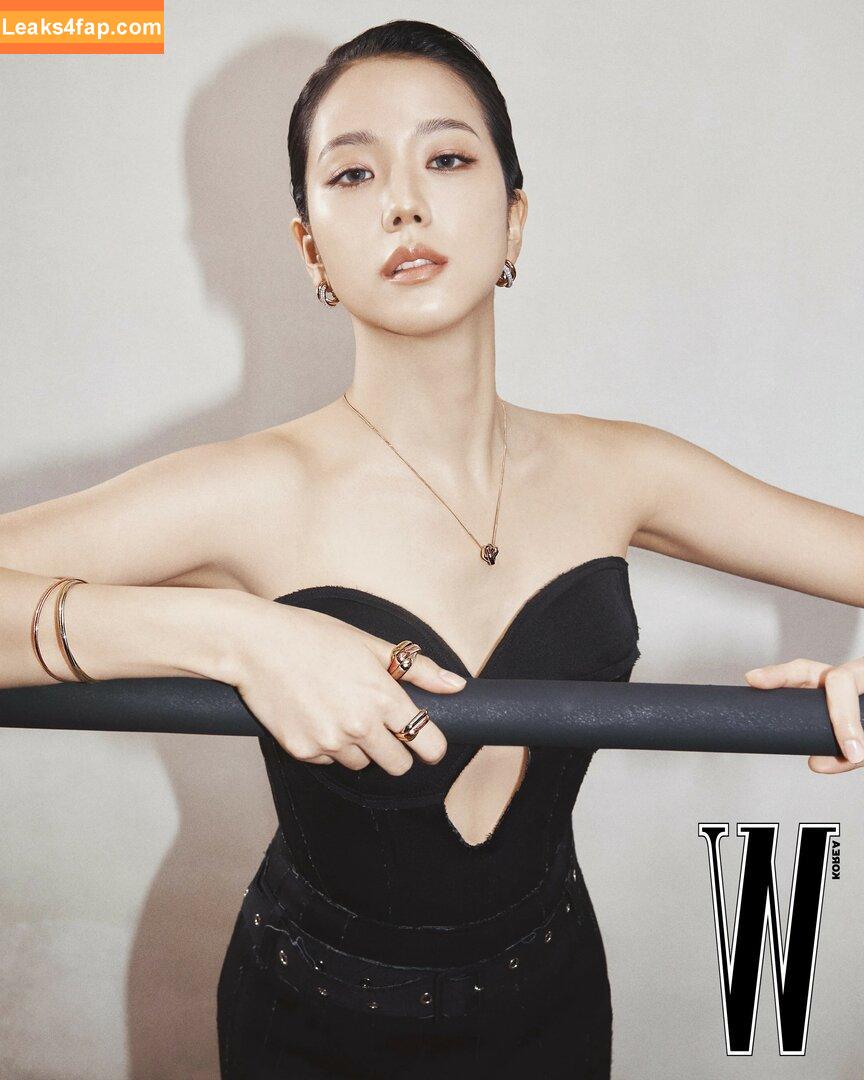 Jisoo / BLACKPINK / qenshizu / sooyaaa__ leaked photo photo #0529