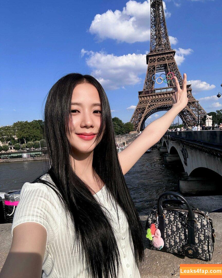 Jisoo / BLACKPINK / qenshizu / sooyaaa__ слитое фото фото #0645