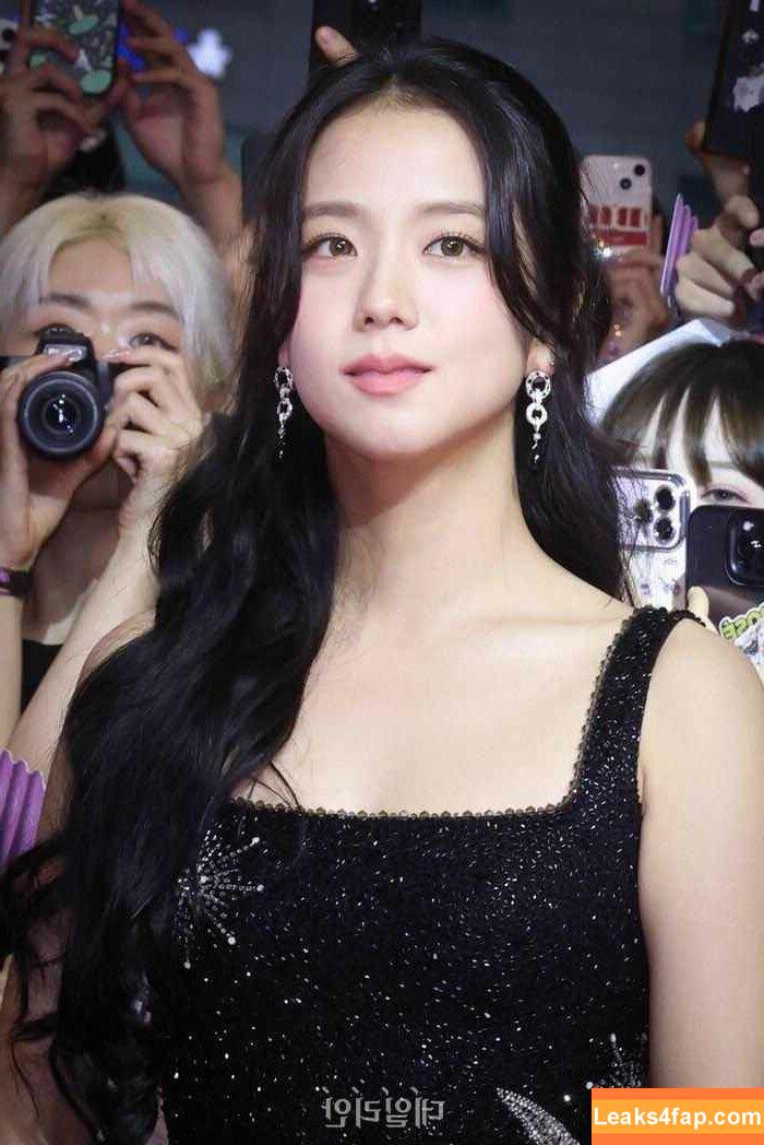 Jisoo / BLACKPINK / qenshizu / sooyaaa__ leaked photo photo #0678