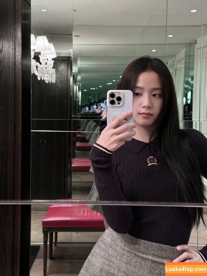 Jisoo / BLACKPINK / qenshizu / sooyaaa__ leaked photo photo #0686