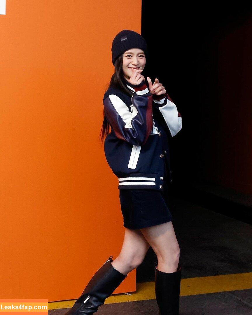 Jisoo / BLACKPINK / qenshizu / sooyaaa__ leaked photo photo #0696